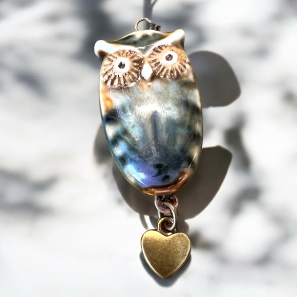 Ceramic Owl Pendant Necklace with Heart Charm Owl necklace. Ceramic owl pendant - Picture 6 of 16